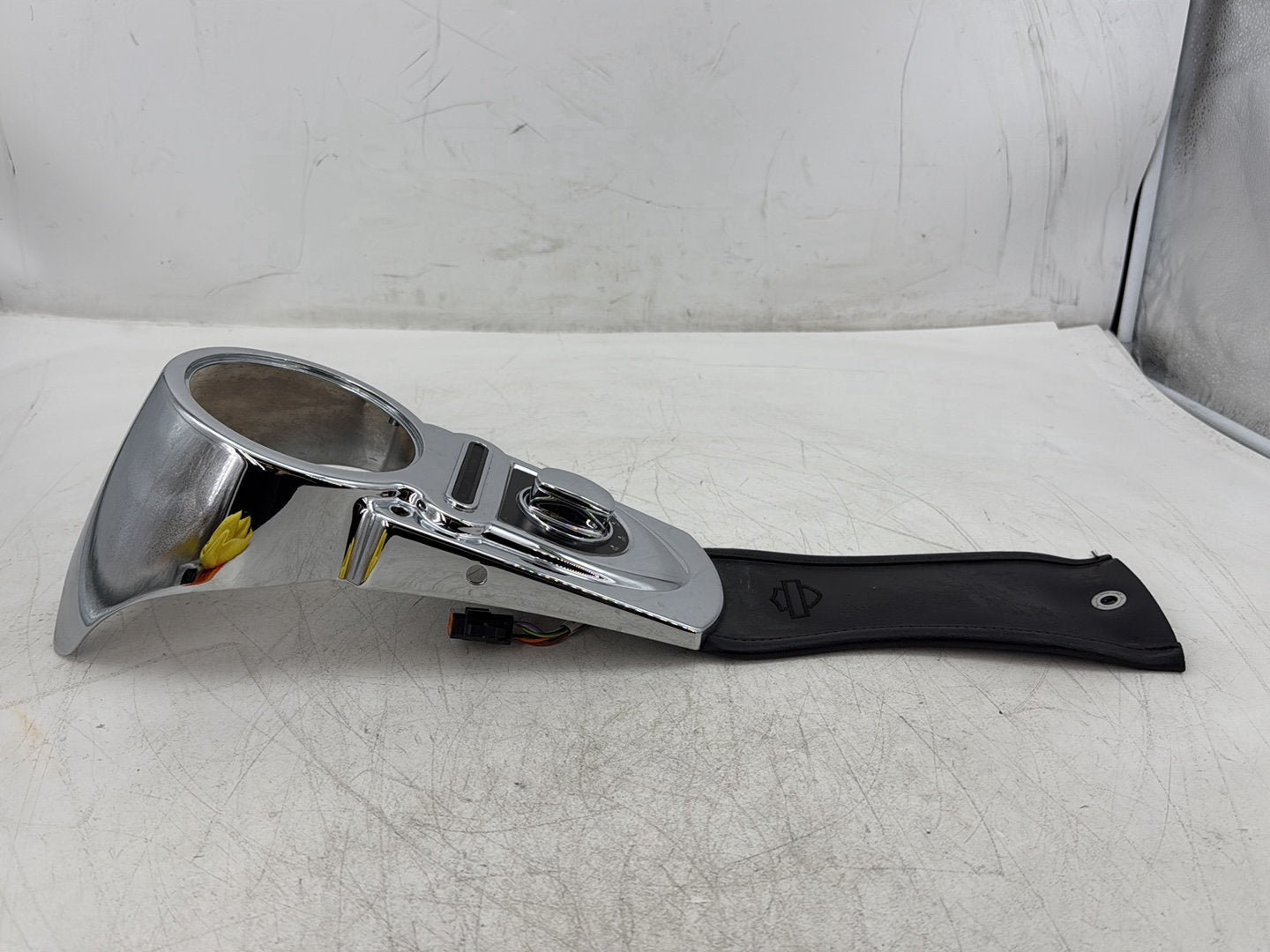 2010 Harley Dyna Fat Bob FXDF OEM Fuel Gas Tank Dash Console NOKey