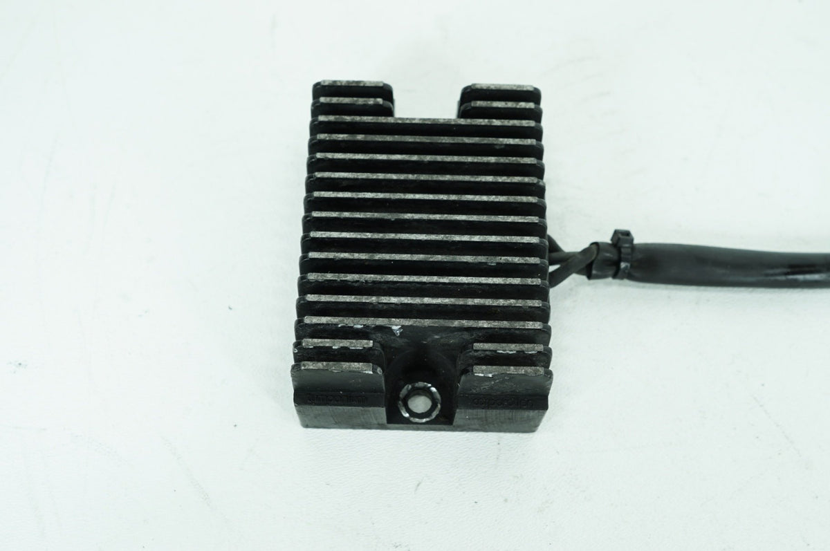 1999 Harley Sportster XL883 Hugger OEM Voltage Regulator Rectifier