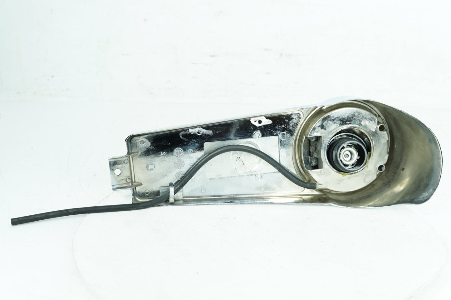 1999 - 2006 Harley-Davidson Touring Electra Glide Ultra Fuel Gas Tank Dash Console NOKey 61270-98A
