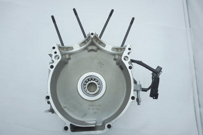1999 - 2006 Harley-Davidson Dyna Super Glide Crankcase Shaft Engine Motor Cover 24631-03