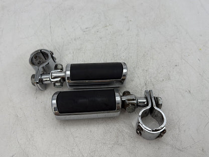 2018 Harley Electra Glide Touring Ultra Front Right Left Highway Foot Pegs SKULL