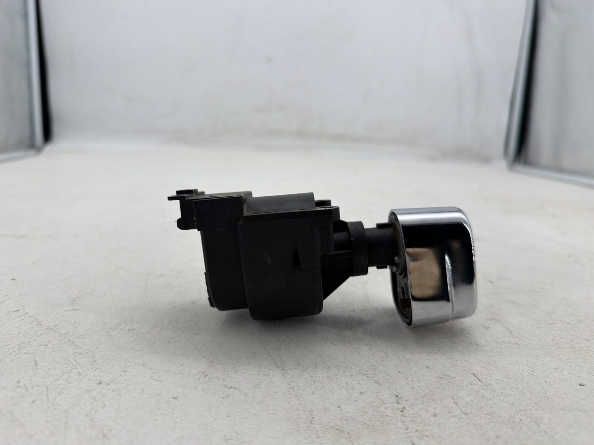 2016 Harley Road Glide Touring OEM Ignition Switch Cylinder Barrel Lockset NOKey