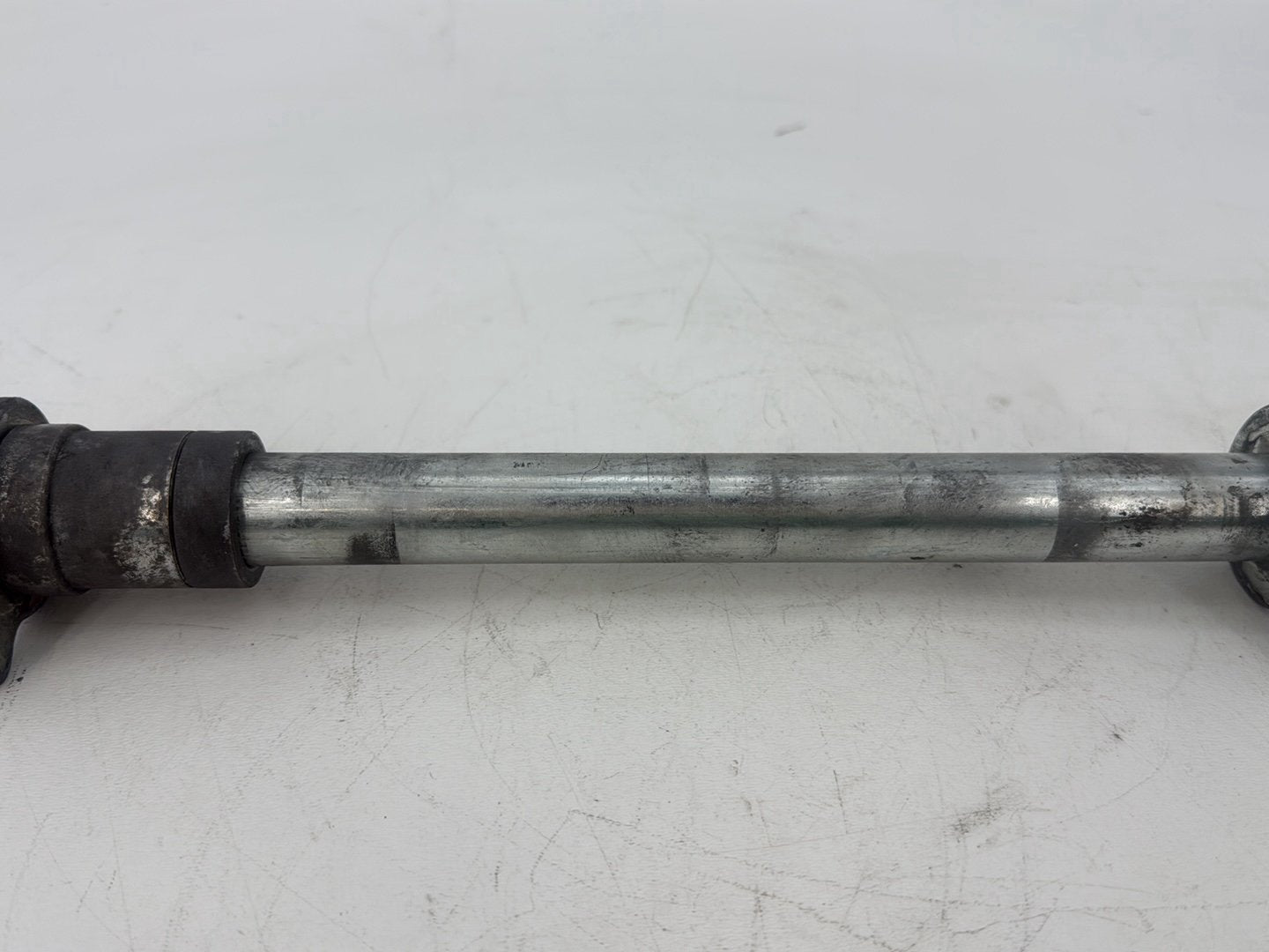 2005 Harley Touring FLHRCI Road King Classic OEM Rear Wheel Axle Bolt Shaft
