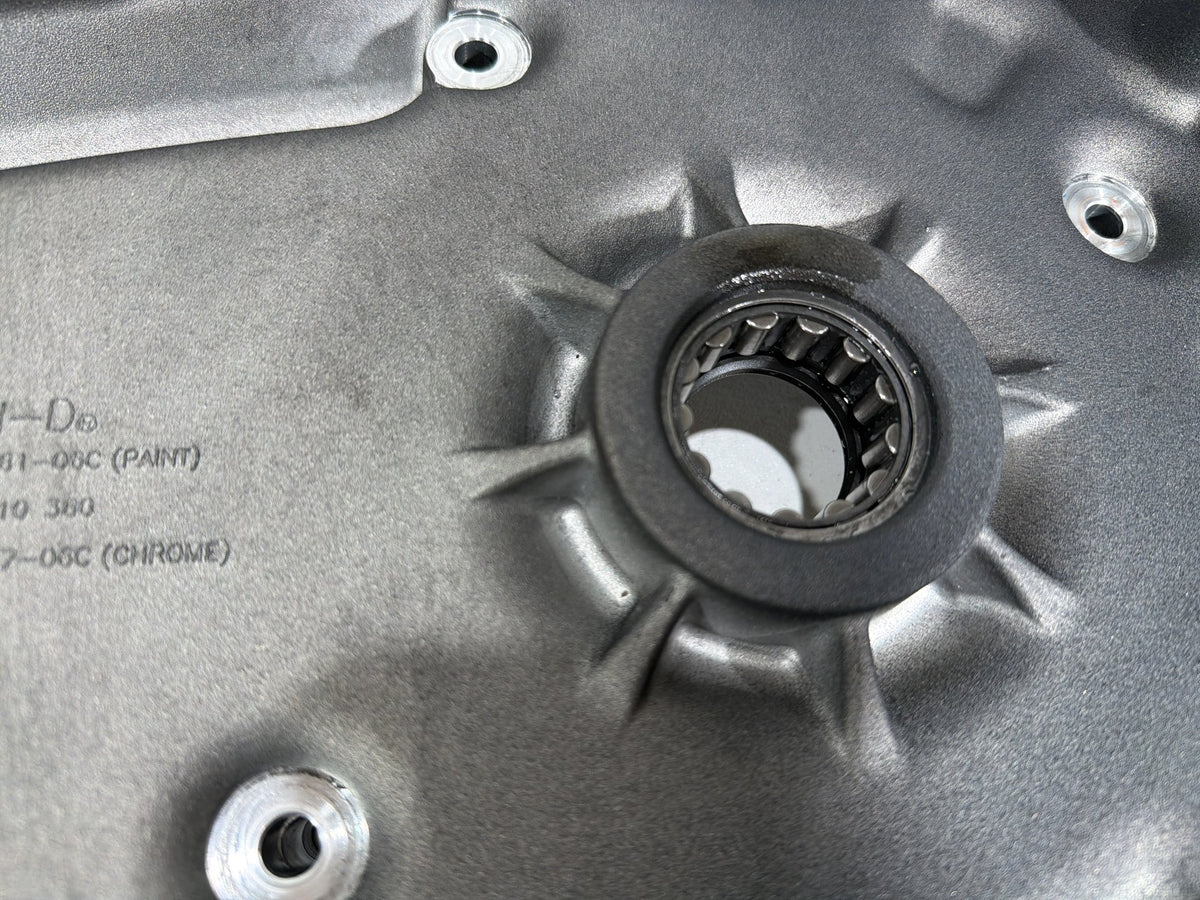 2014 Harley Softail Slim FLS OEM Inner Primary Clutch Cover 60681-06C