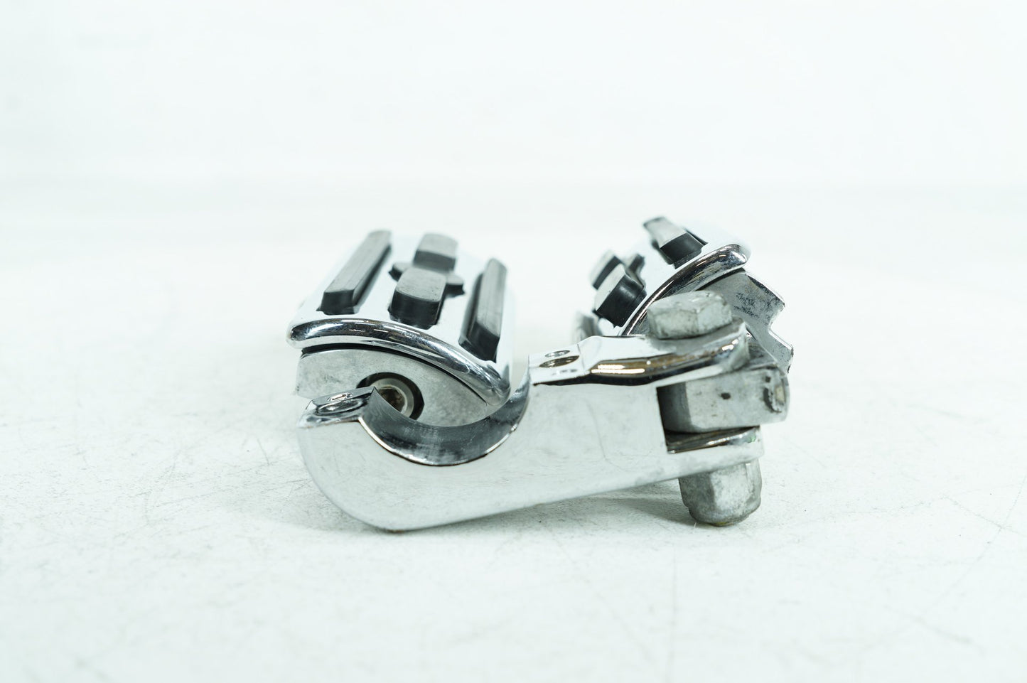 2007 - 2011 Harley-Davidson Touring Street Glide Front Right Left Highway Foot Pegs KK210308-E-DE