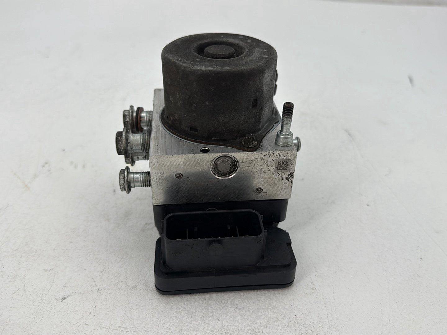 2014 Harley Electra Glide Touring CVO Screamin Eagle OEM ABS Brake Pump & Control Module