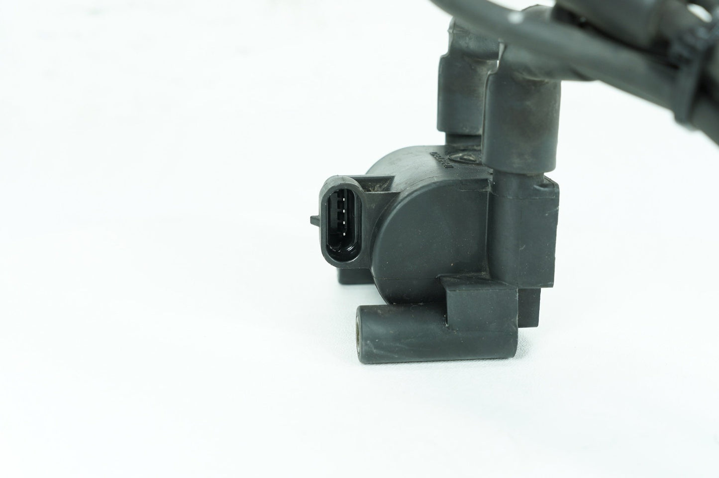 2007 - 2012 Harley-Davidson Touring Street Glide Ignition Coil Spark Plugs Cable 31696-07A
