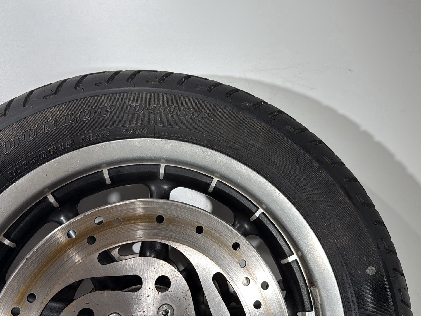 1999 - 2006 Harley-Davidson Touring Electra Glide Front & Rear Wheel Rim Tire 43493-00