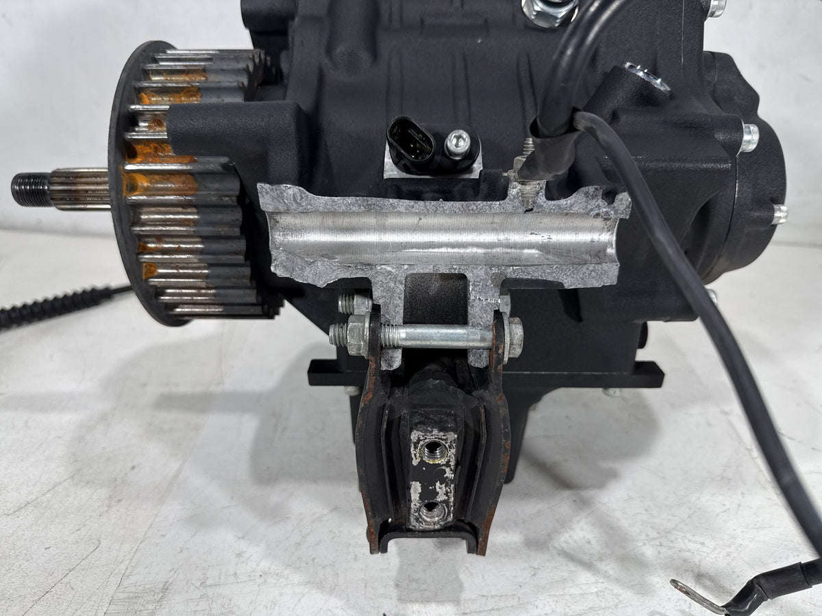 2016 Harley Dyna Fat Bob FXDF 103 OEM 6 Speed Transmission Gearbox 34747-08 7K