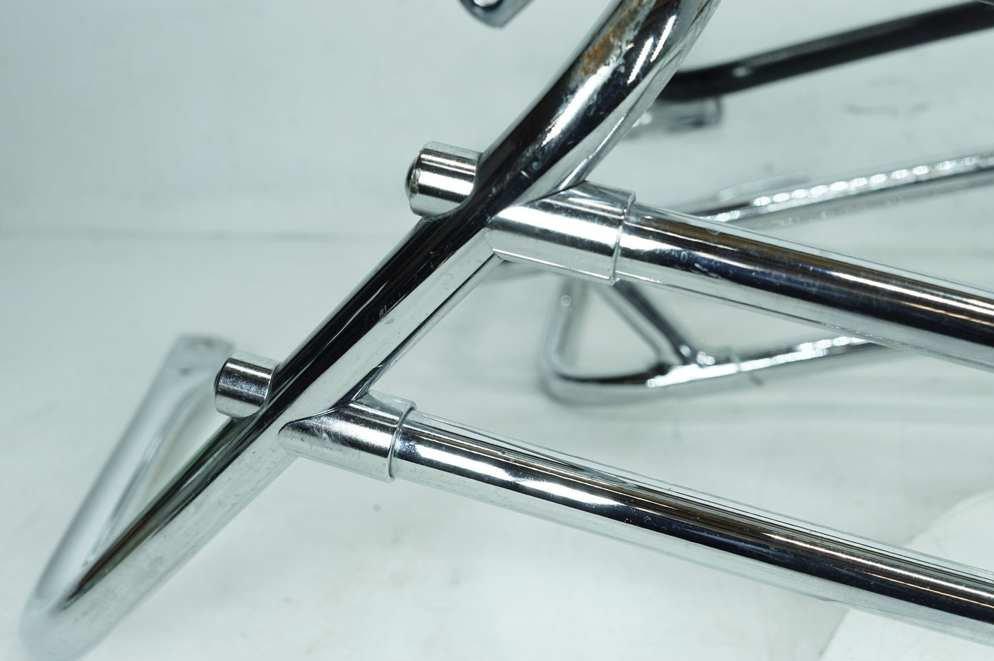 1999 - 2006 Harley-Davidson Touring Electra Ultra Classic Rear Left Right Saddlebag Guard Rails Bar 49193-93