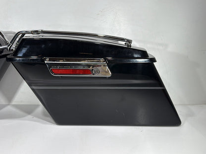 2008 Harley Touring FLHTCU Electra Glide Ultra OEM Left Right Saddlebags Luggage NOKey