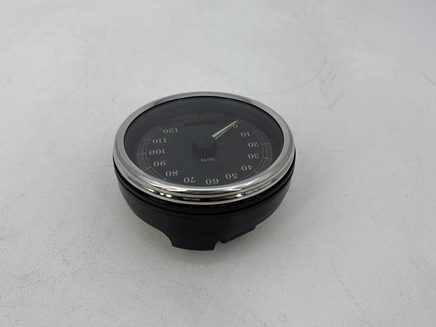 Harley-Davidson Misc  Speedo Speedometer Gauge Cluster 67033-99A