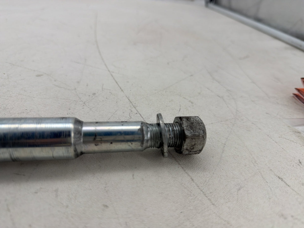 2016 Harley Dyna Fat Bob FXDF 103 OEM Front Wheel Axle Bolt Shaft
