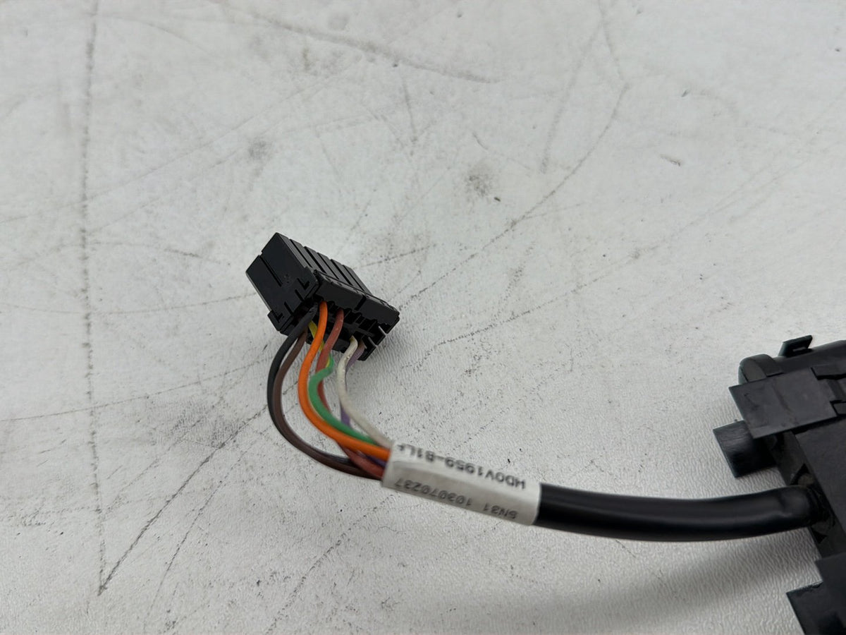 2011 Harley Electra Glide Touring Ultra OEM Dash Indicator Lamp Wire Plug 68789-96A
