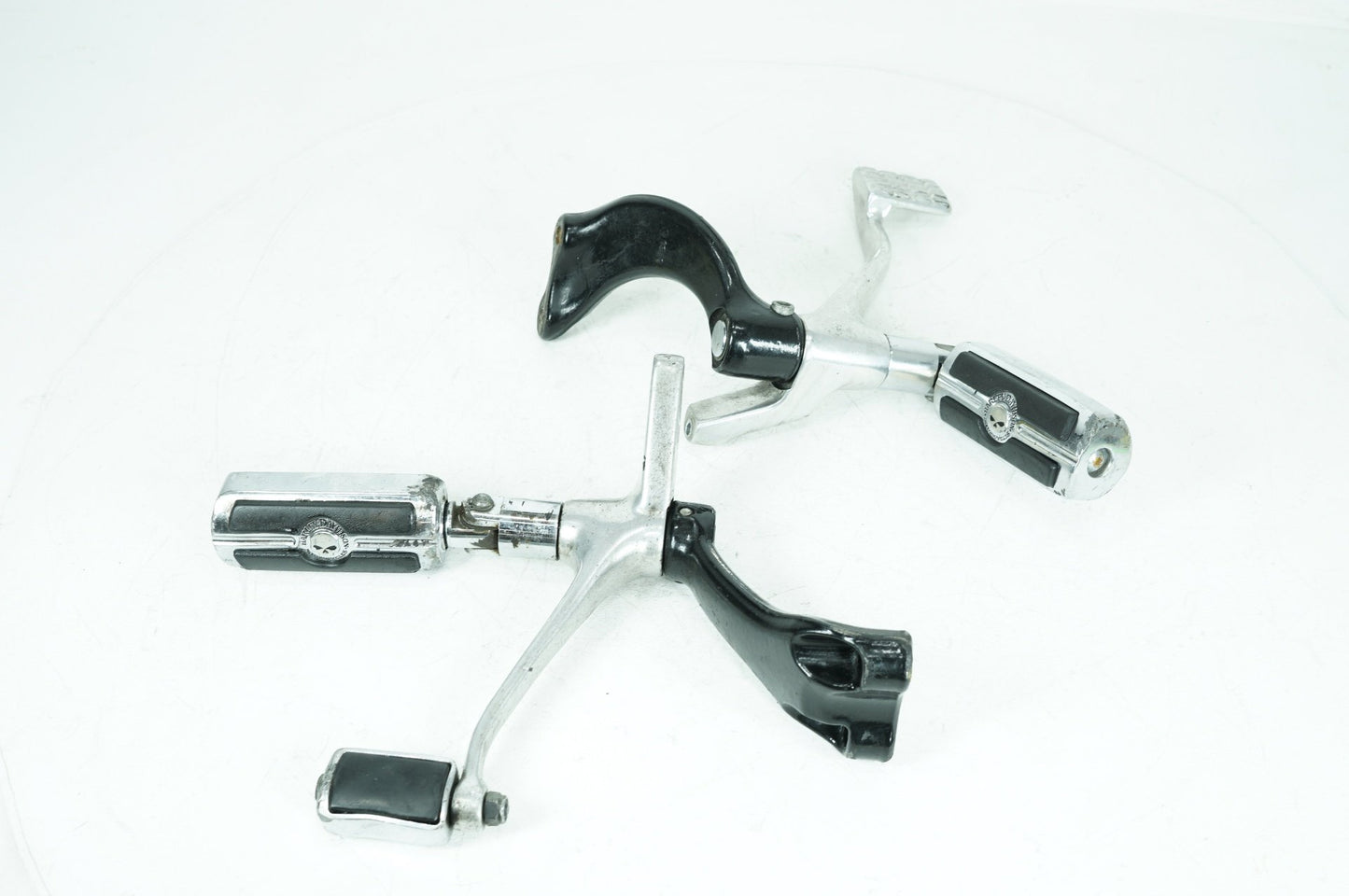 2004 - 2013 Harley-Davidson Sportster Custom Left Right Foot Brake Control Pegs 42971-04