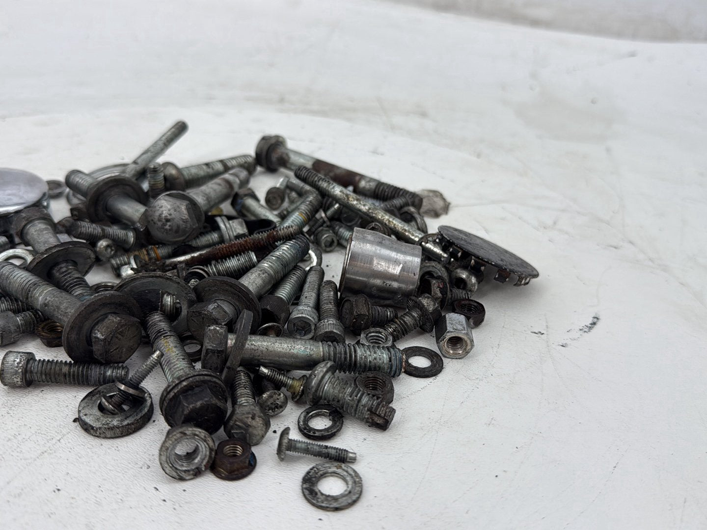 2006 Harley Dyna Super Glide Custom FXDCI OEM Hardware Bolts Nuts & Brackets