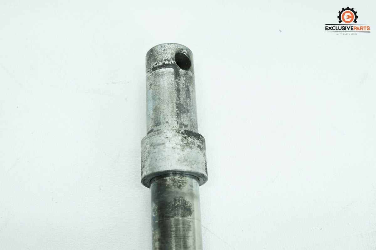2003 Harley Touring FLHRCI Road King Classic OEM Front Wheel Axle Bolt Shaft