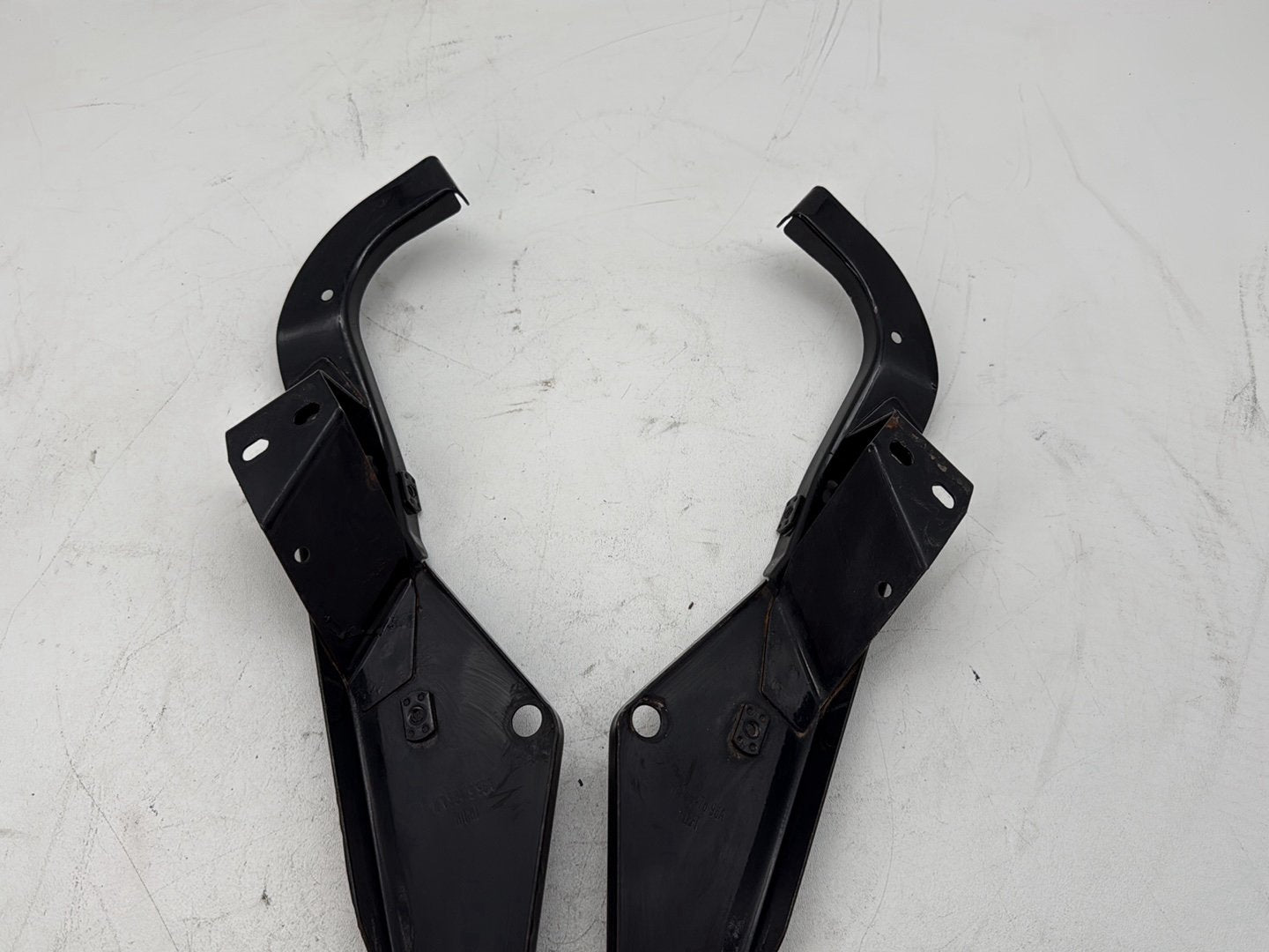 2006 Harley Touring FLHTCI Electra Glide Classic OEM Right Left Fairing Support Brackets