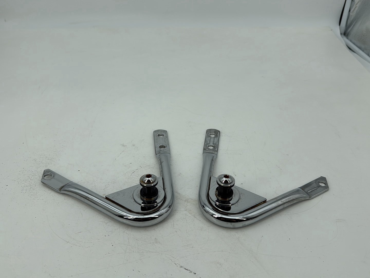 1999 - 2006 Harley-Davidson Touring Road King Custom Detachable Tour Pak Luggage Box Bracket 53706-95