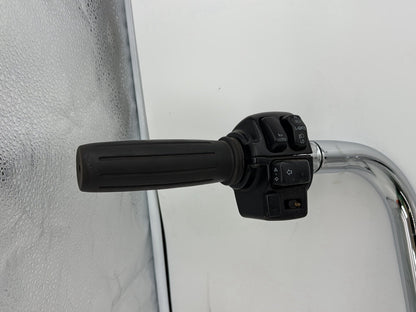 2005 Harley Touring FLHRCI Road King Classic OEM Handlebars Left Right Switches Controls