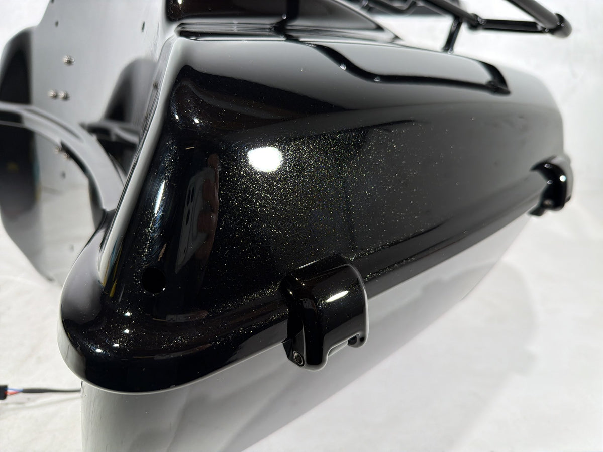 2016 Electra Glide CVO Screamin Eagle Rear Tour Pak Trunk Luggage Tray Box