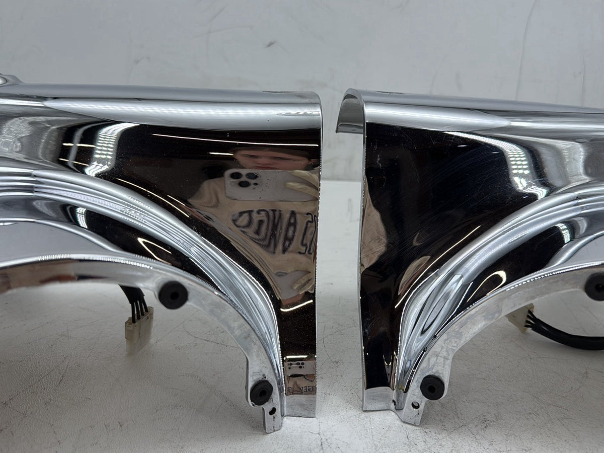 2007 Harley Road King Touring FLHR OEM Left & Right Headlamp Nacelle Covers