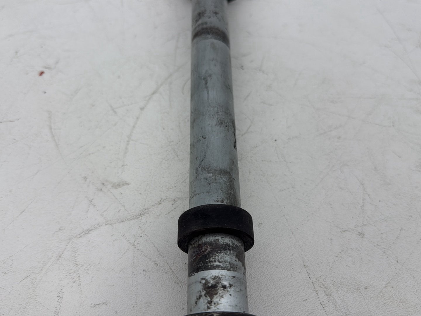 2007 - 2012 Harley-Davidson Touring Electra Glide Ultra Rear Wheel Axle Bolt Shaft