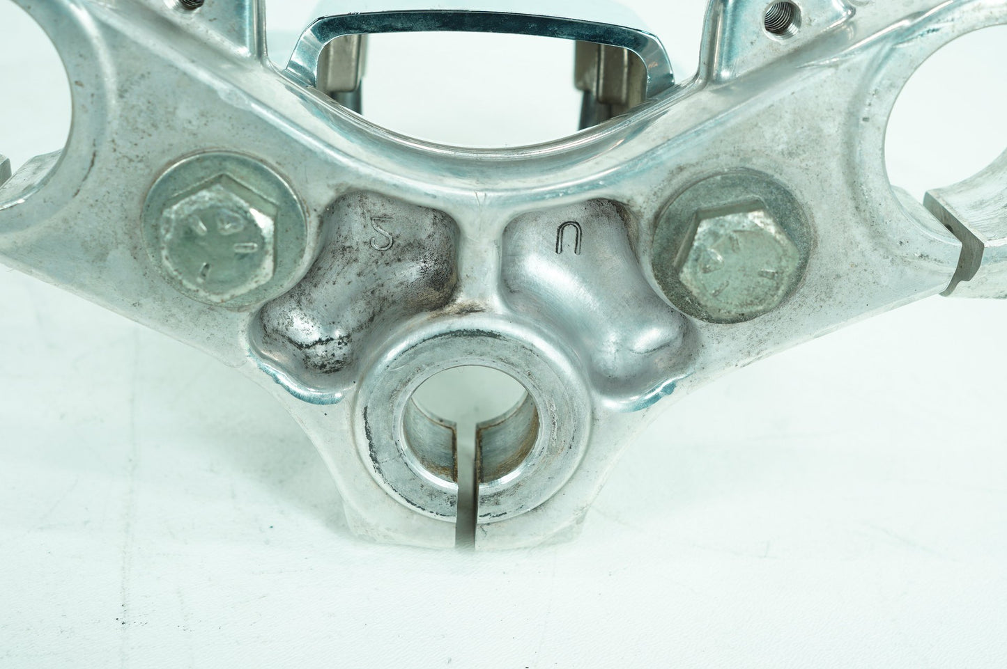 2004 - 2013 Harley-Davidson Sportster Custom Front Fork Upper Triple Tree Clamps 45966-04