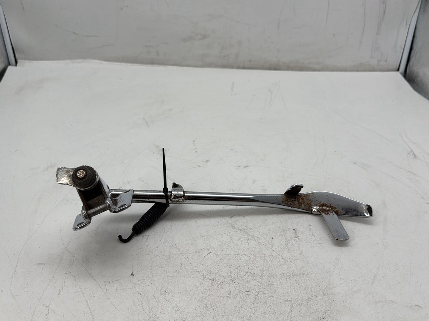 2006 Harley Touring FLHTCI Electra Glide Classic OEM Left Side Jiffy Kick Stand & Spring