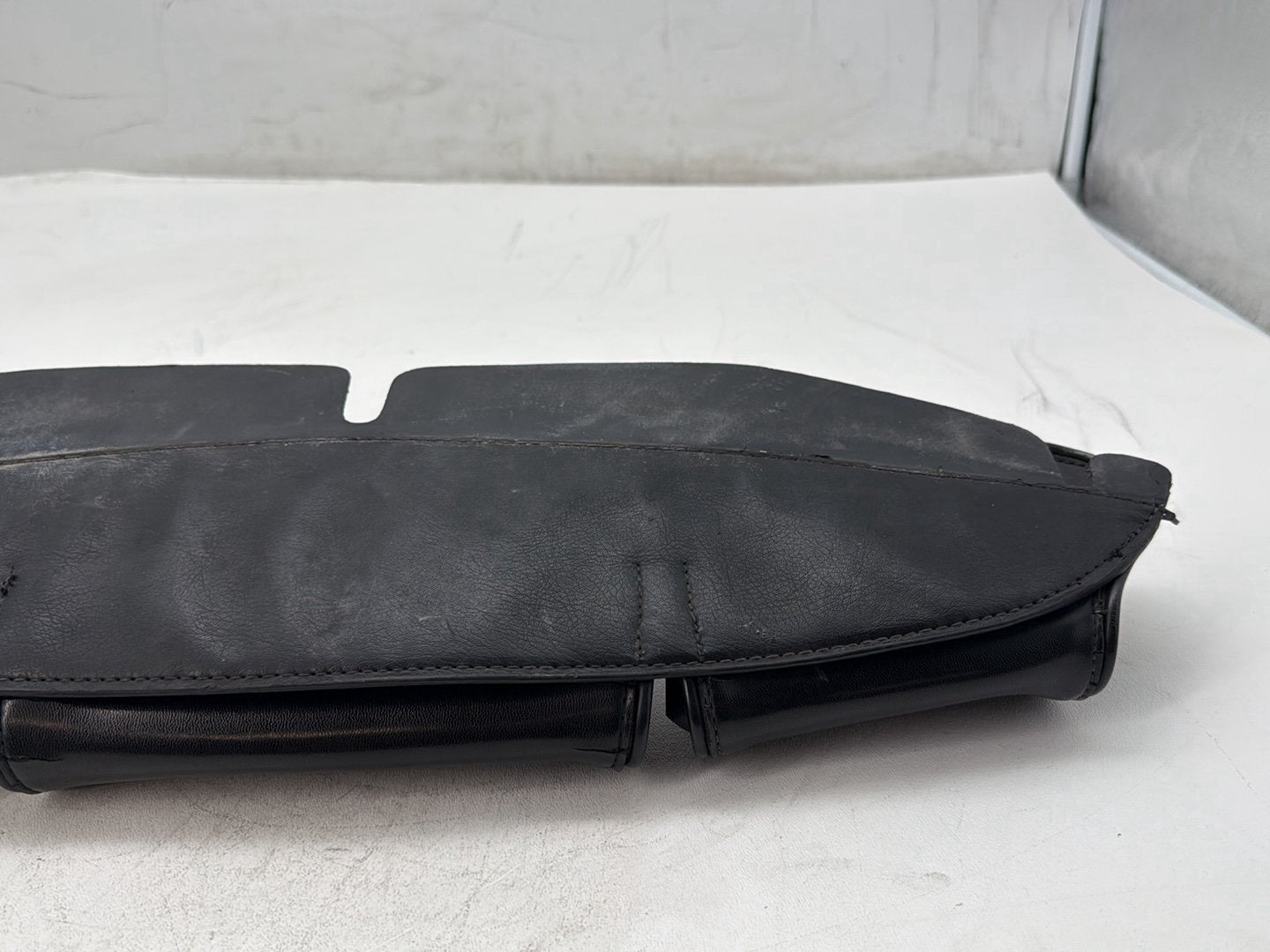 2006 Harley Touring FLHTCI Electra Glide Classic OEM Front Onboard Tool Bag Leather Storage