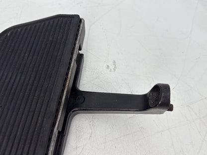 2006 Harley Touring FLHRI Road King OEM 1 Passenger Floorboard Foot Rest