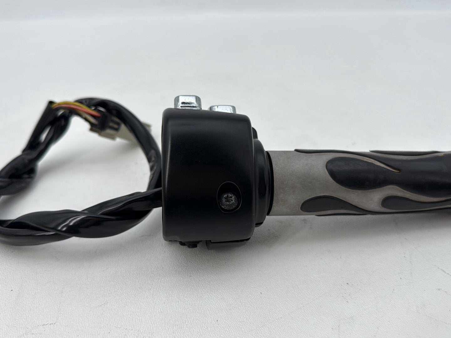 2004 - 2013 Harley-Davidson Sportster 883 Custom Left Turn Signal Headlight Switches Controls 71597-96B