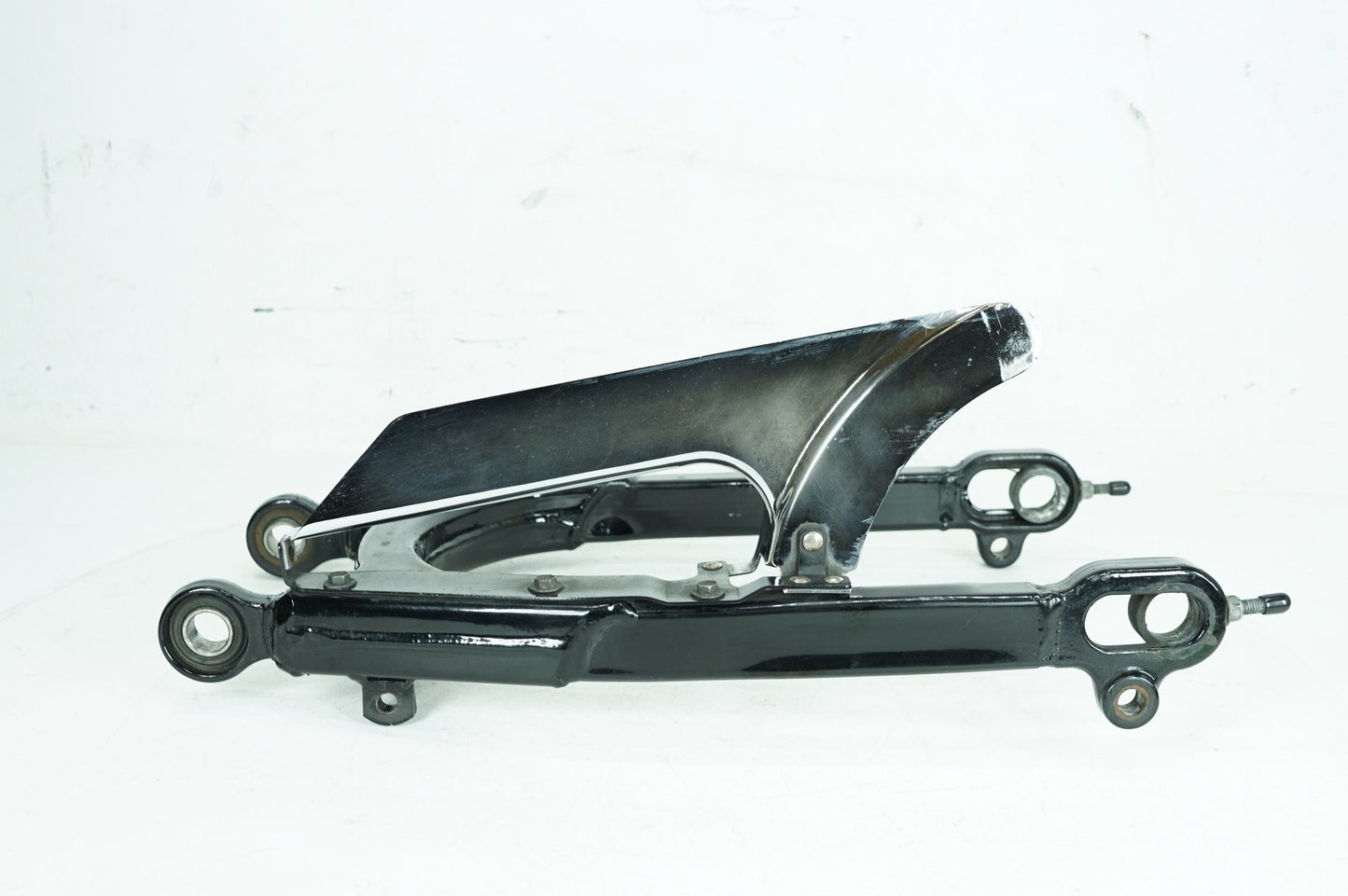 2004 - 2013 Harley-Davidson Sportster Custom Rear Fork Swingarm Swing Arm 47587-05