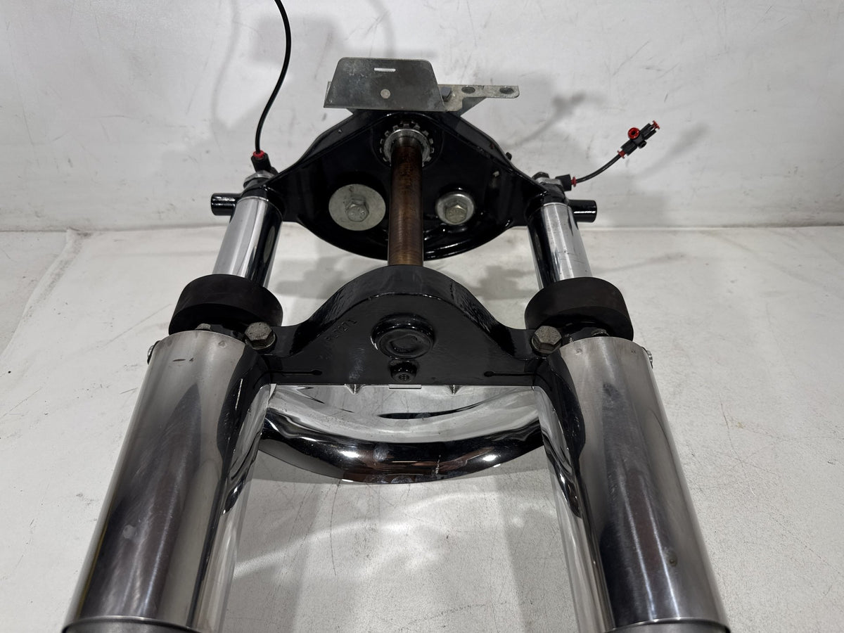 01 Harley Electra Glide Touring Front Triple Tree Set & LH RH Fork Legs Sliders