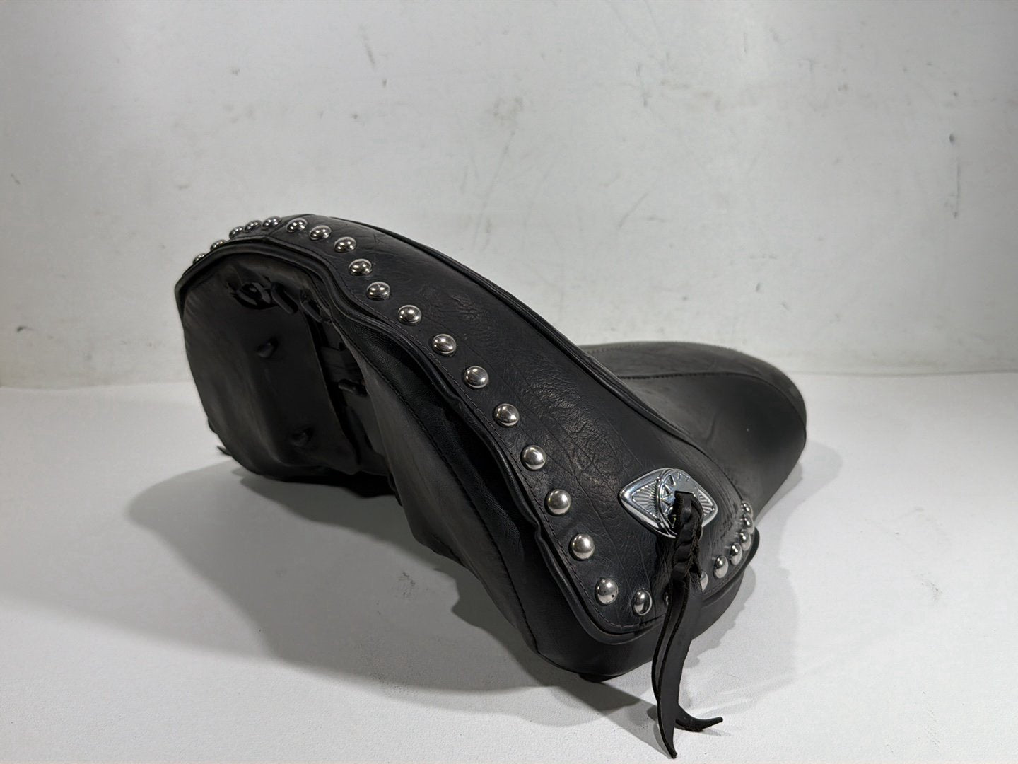 2011 Harley Heritage Softail Classic FLSTC OEM Rider Driver Solo Seat Pillion