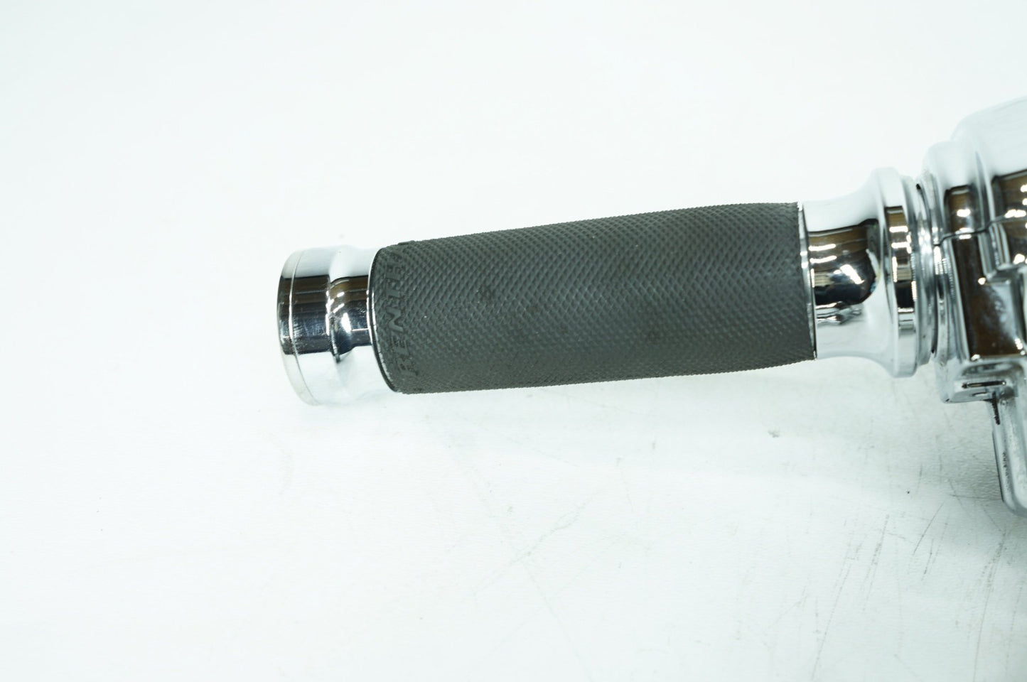 2000 - 2006 Harley-Davidson Touring CVO Screamin Eagle Road King Handlebars Left Right Switches Controls 55982-03