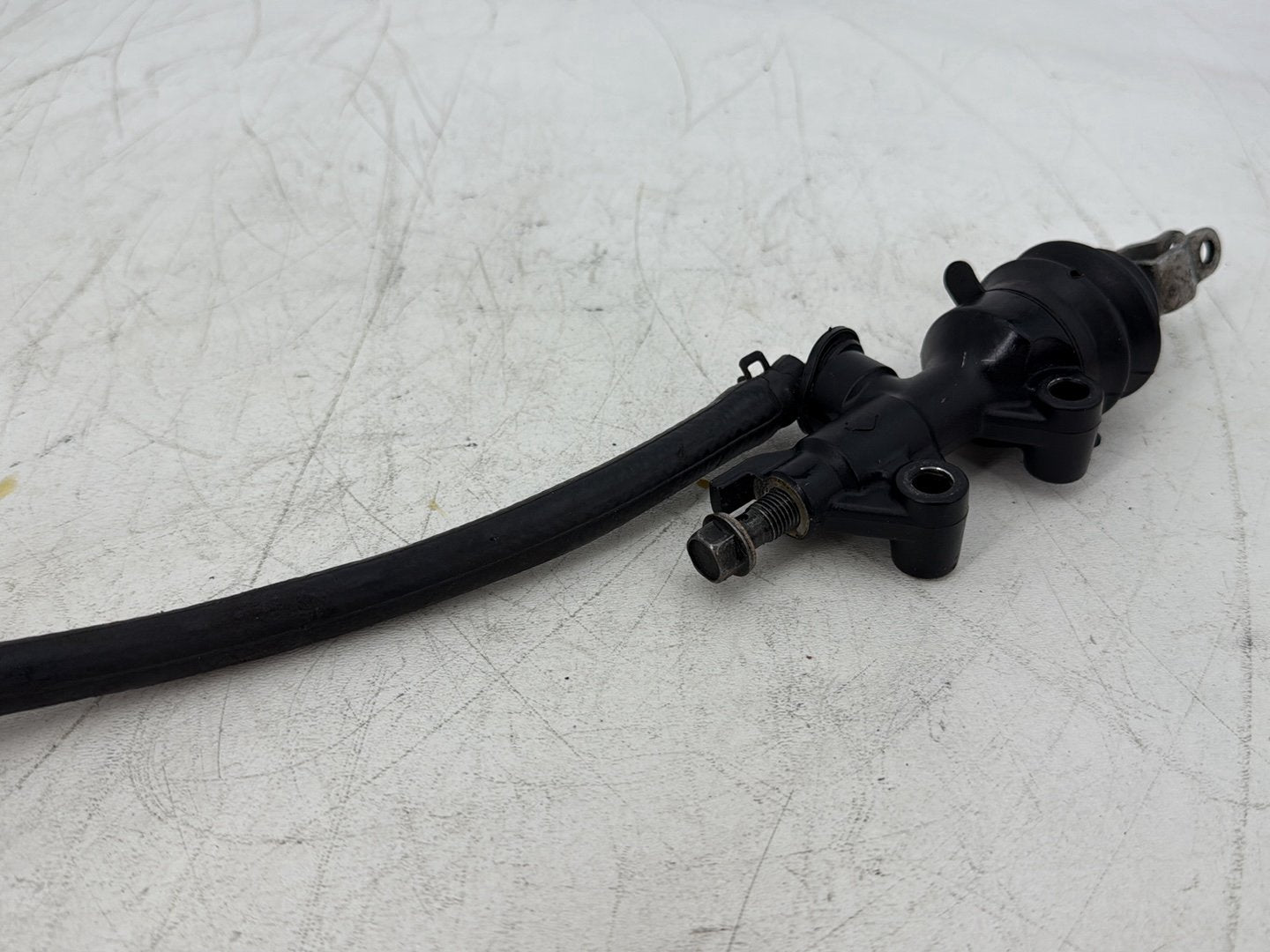 2008 Harley Sportster XL883L 883 Rear Brake Line Master Cylinder Reservoir Tank