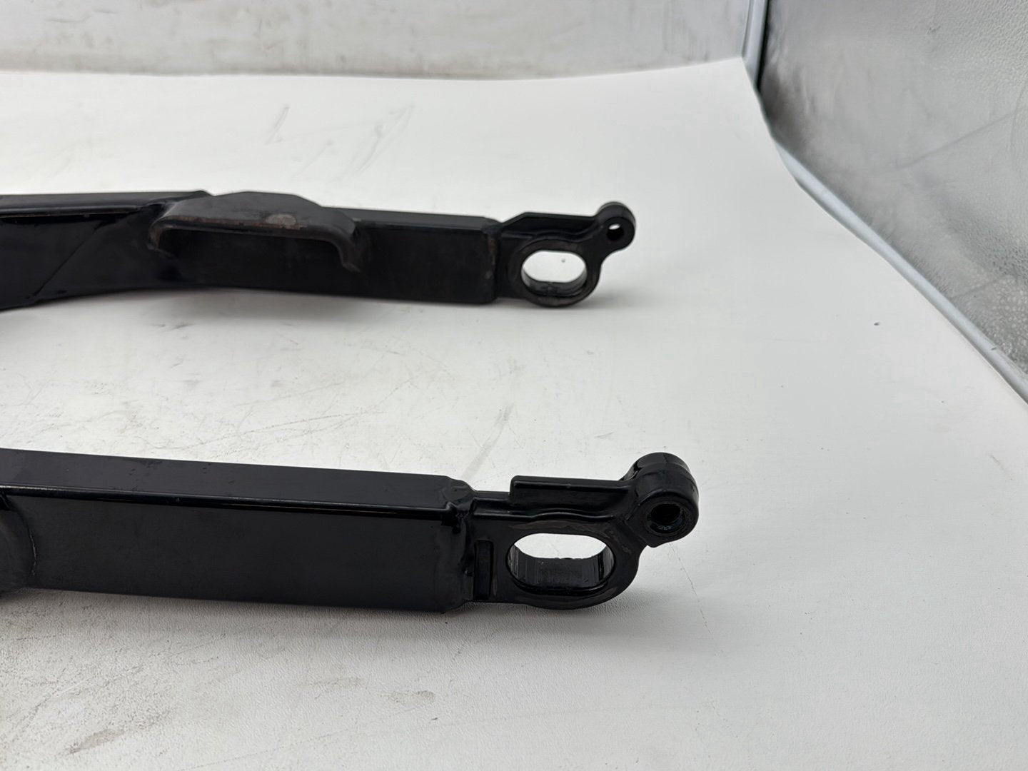 2007 Harley Touring FLHTP Electra Glide Police OEM Rear Fork Swingarm Swing Arm