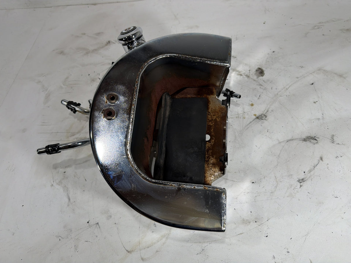 06 Harley Softail Deuce FXSTDI OEM Oil Tank Reservoir Bottle Canister & Dipstick