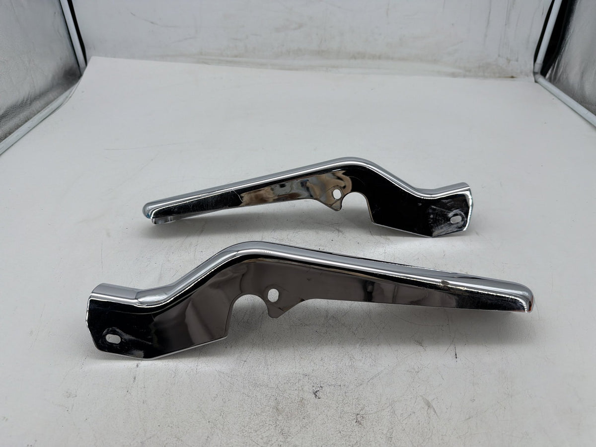 2006 Harley Road King Touring Custom OEM Rear Left Right Fender Struts Bracket