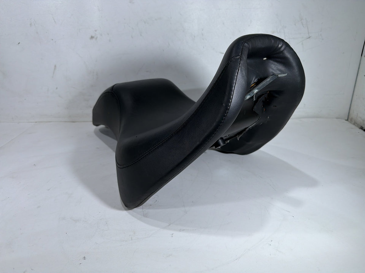 2001 Harley Softail Deuce FXSTD OEM Passenger Rider Driver Seat Saddle