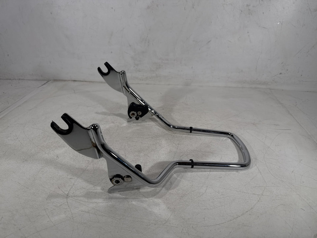 2013 Harley Street Glide Touring FLHX OEM Rear Back Sissy Bar Rail Sissybar