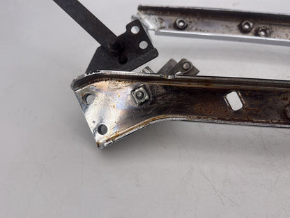 2005 Harley Touring FLHRCI Road King Classic OEM Left Right Saddlebag Fender Struts Brackets