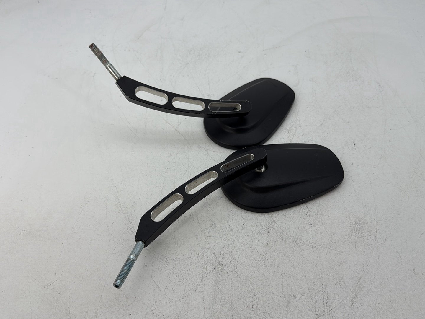 2006 Harley Dyna FXDWGI Wide Glide OEM Left Right Rear View Mirror