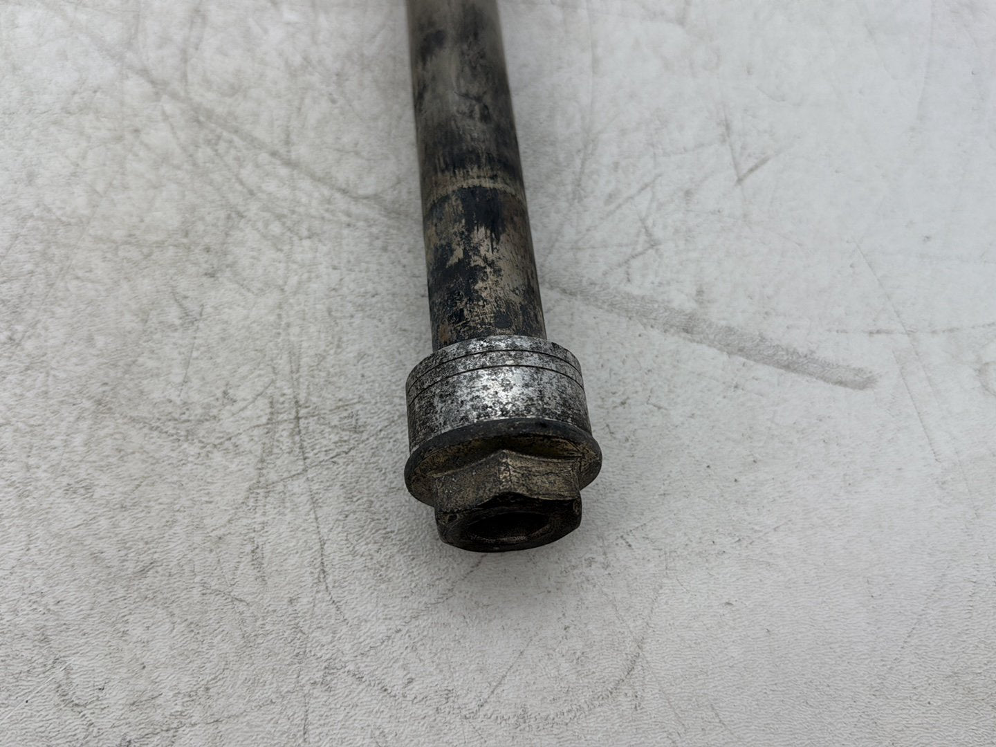 2013 Harley Heritage Softail Classic FLSTC OEM Rear Wheel Axle Bolt Shaft