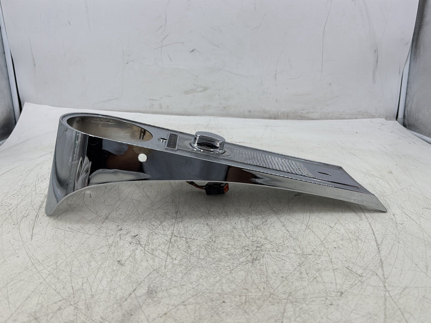 2006 Harley Road King Touring FLHRCI Classic OEM Fuel Gas Tank Dash Console NOKey