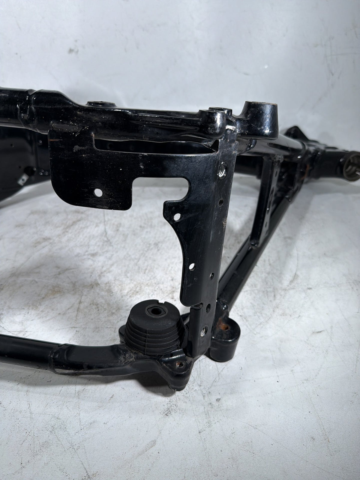 2015 Harley Electra Glide Touring Ultra OEM Body Main Frame Chassis SLVG