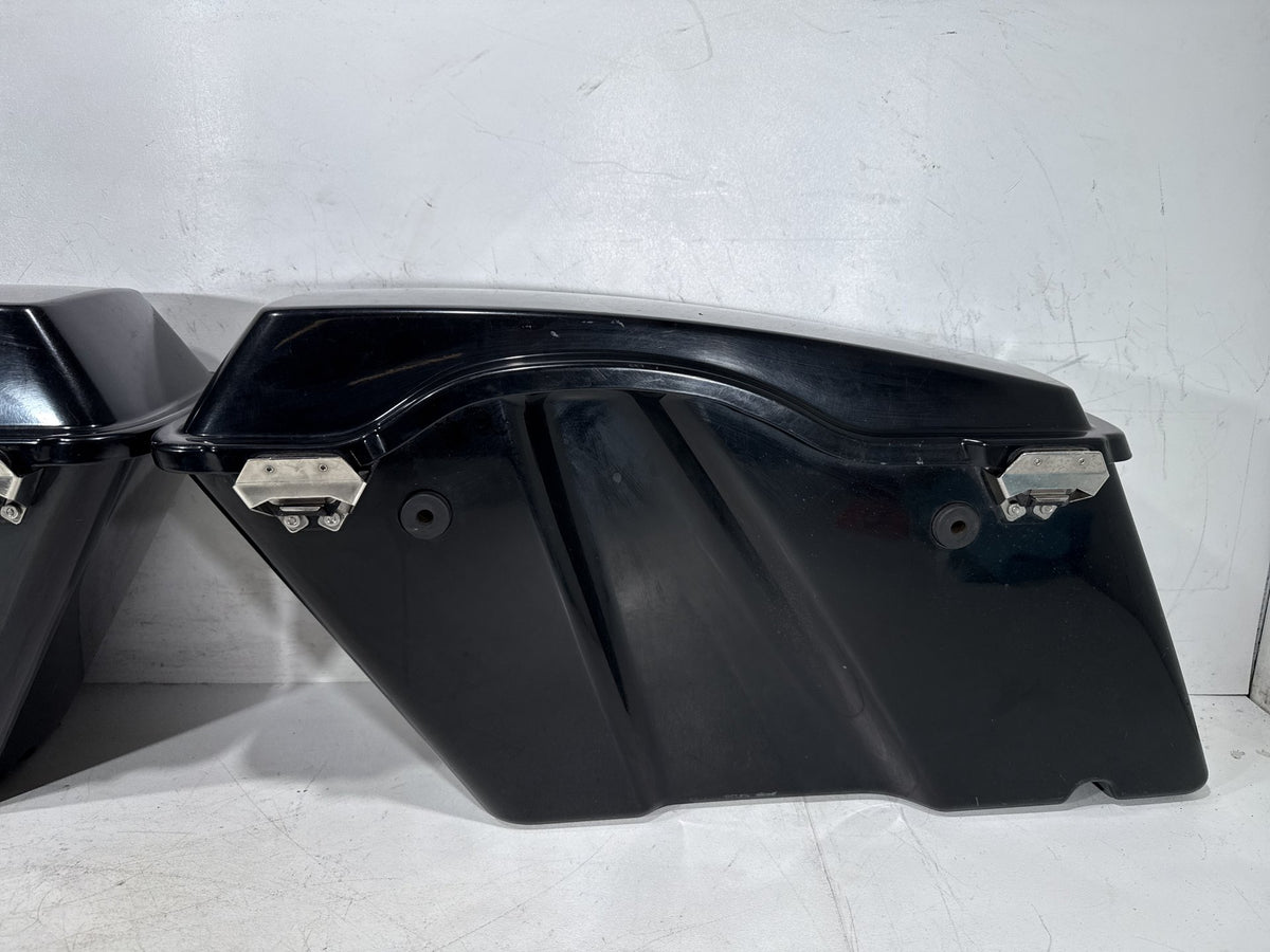 2013 Harley Street Glide Touring FLHX OEM Left Right Saddlebags Luggage NOKey
