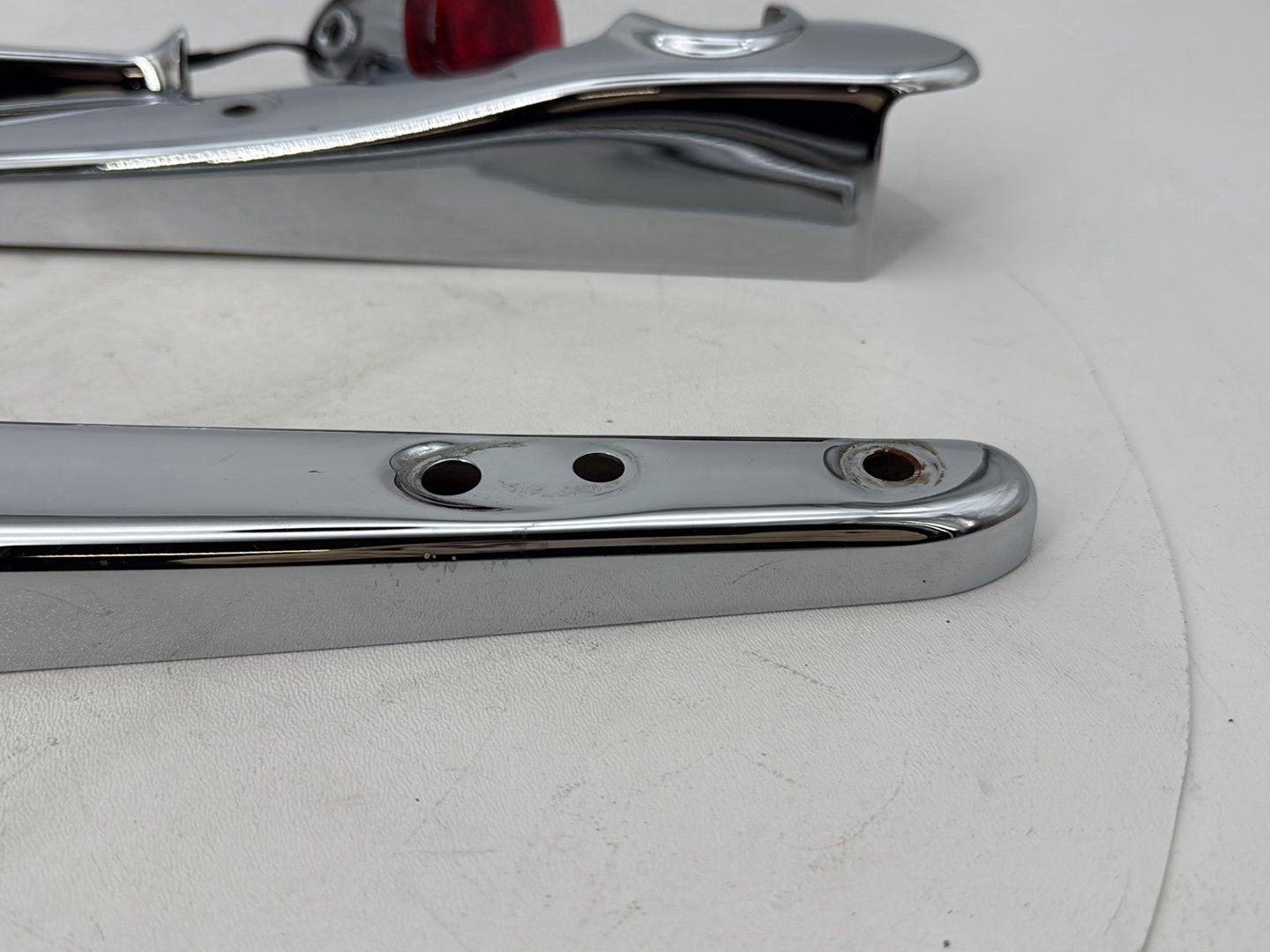 2004 - 2013 Harley-Davidson Sportster 883 Custom Rear Left Right Fender Struts Bracket & Turn Signal  59902-04