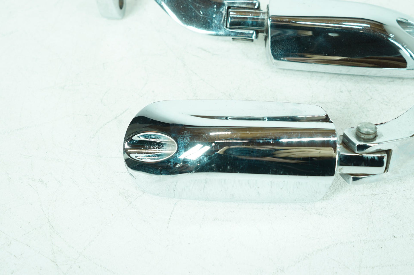2007 - 2016 Harley-Davidson Touring Police Electra Passenger Left & Right Foot Pegs